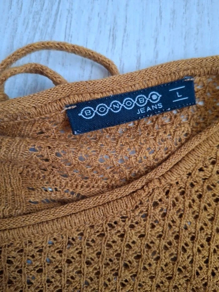 Jersey de mujer color camello con detalles calados Bonobo - Talla L – photo 8
